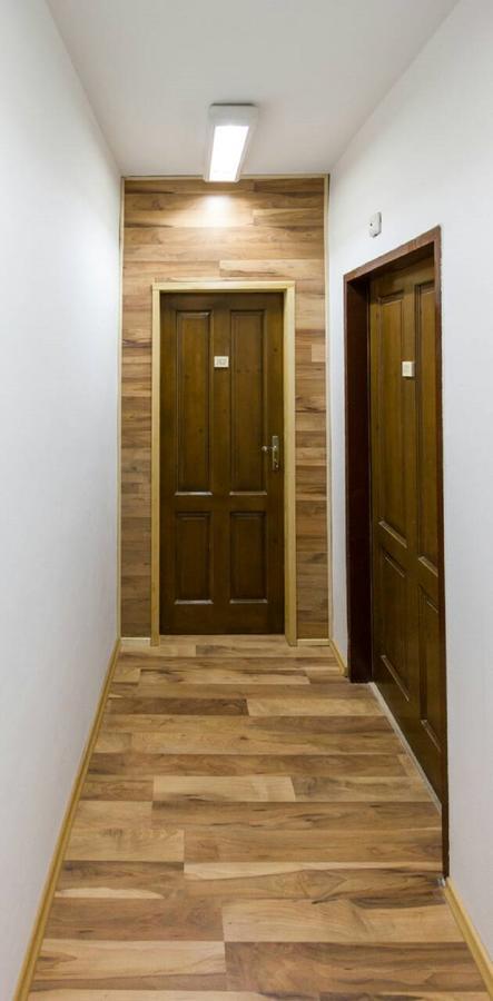 4 Rooms 普罗夫迪夫 外观 照片